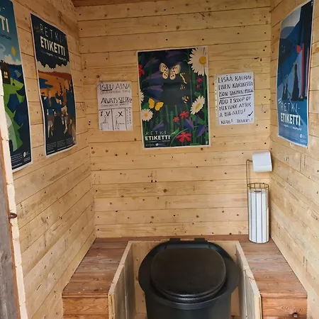 Lakeside Hukkajaervi No Electricity No Running Water Villa *